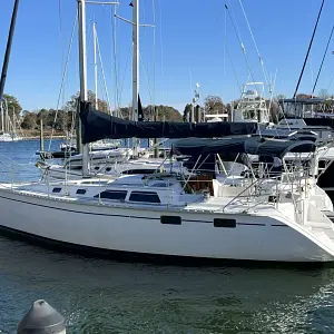 1990 Hunter 35.5 Legend