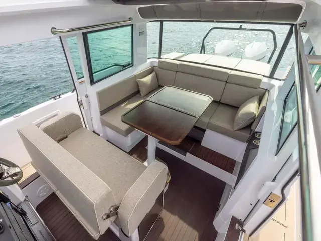 Axopar 37 XC CROSS CABIN