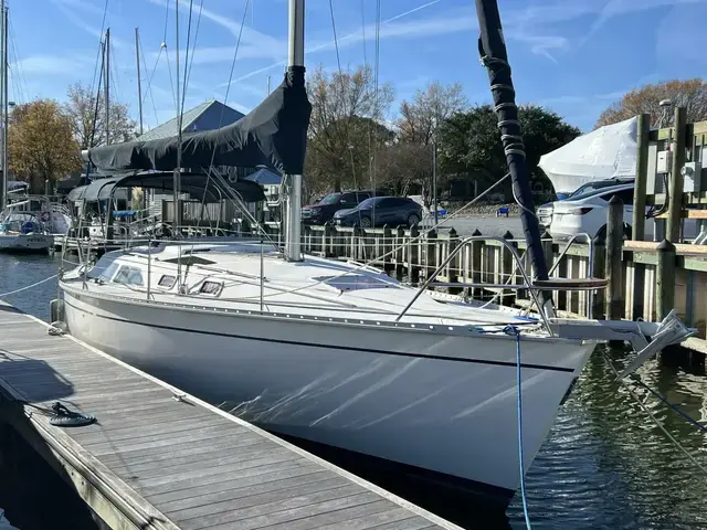 Hunter 35.5 Legend