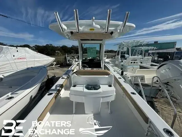 Everglades Boats 253 CC