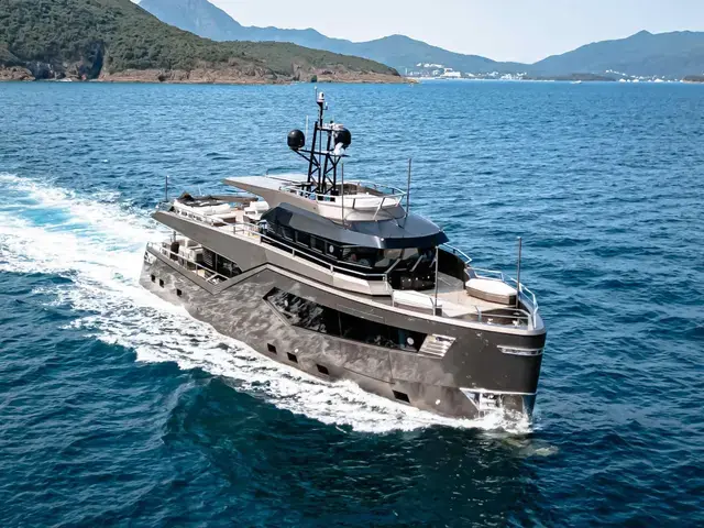 Evadne Yachts Rock II