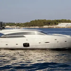 2012 Pershing 92