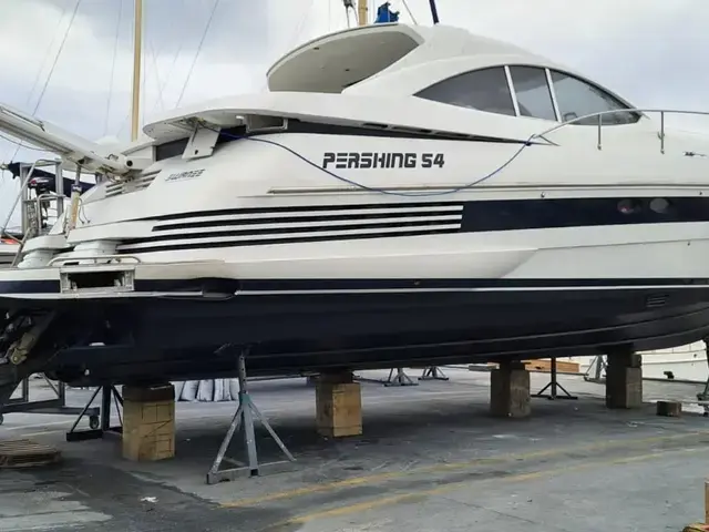 Pershing 54