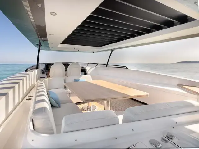 Azimut Magellano 25