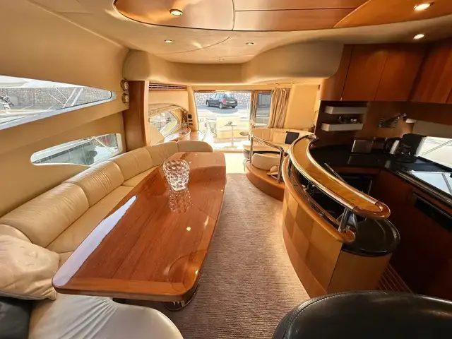 Azimut 62