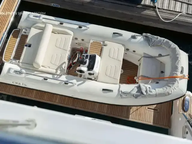 Azimut 72 FLY