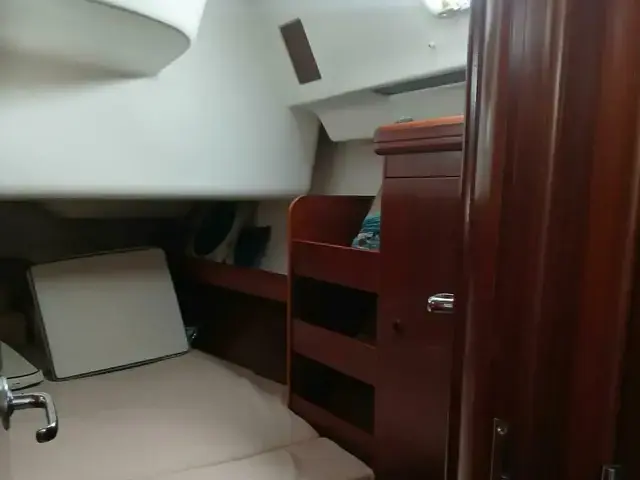 Beneteau Oceanis Clipper 423