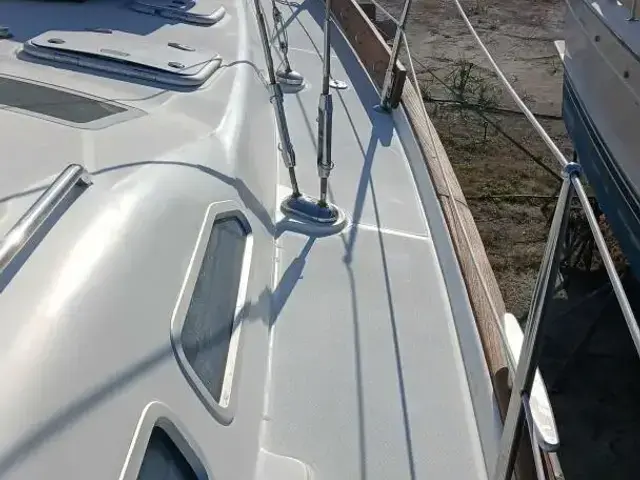 Beneteau Oceanis Clipper 423