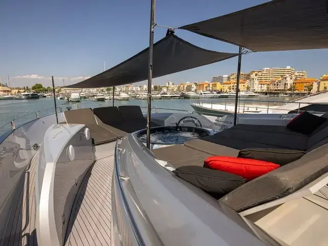 Sunseeker Predator 108