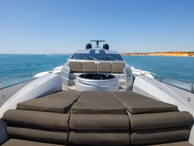 Sunseeker Predator 108