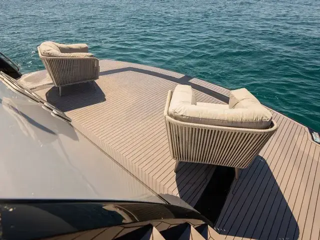 Sunseeker Predator 108