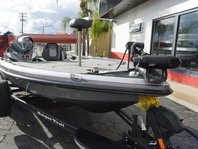 Ranger Boats Z520r