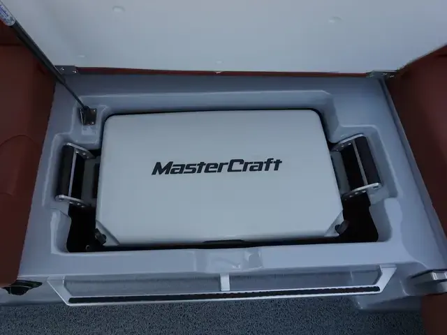 Mastercraft XStar S - Factory Demo Travis Mathew Boat