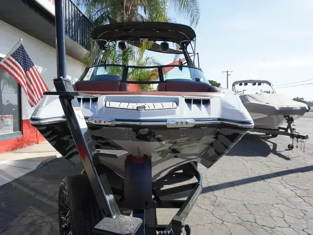 Mastercraft XStar S - Factory Demo Travis Mathew Boat