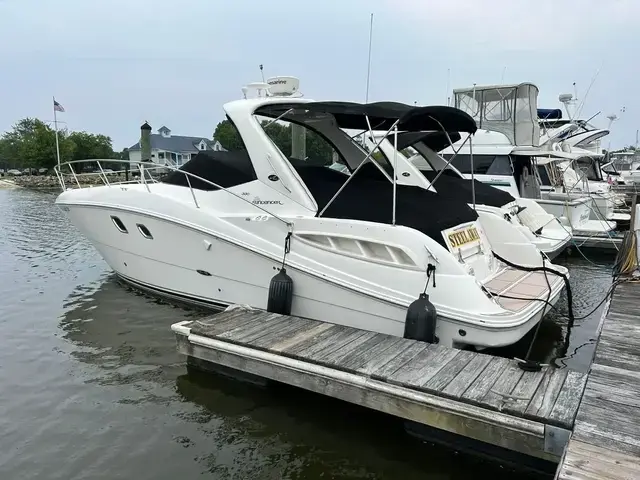 Sea Ray 330 Dancer