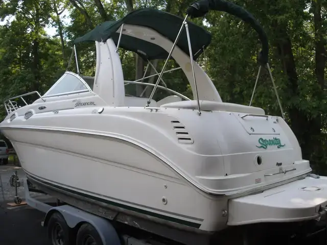 Sea Ray Sundancer 260