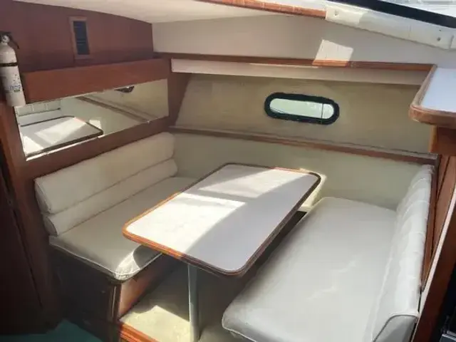 Carver 3807 Motor Yacht