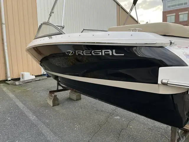 Regal 1900 Bowrider