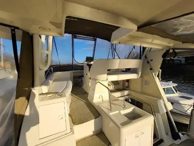 Silverton Aft Cabin Motor Yacht