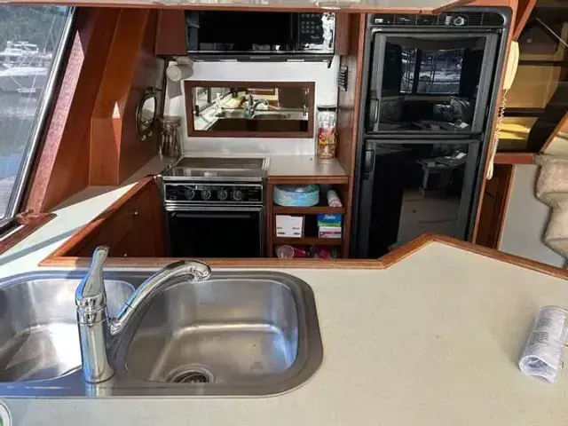 Bayliner 4788 Pilothouse