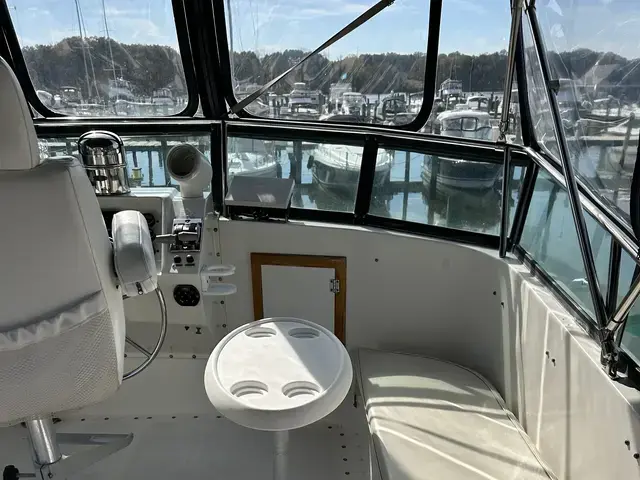 Prairie Boat Works Cockpit Motor Yacht