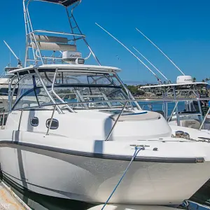 2008 Boston Whaler 305 Conquest