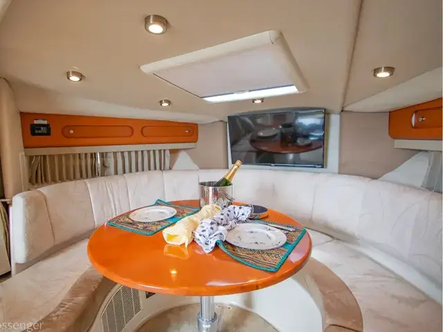 Chaparral 330 Signature