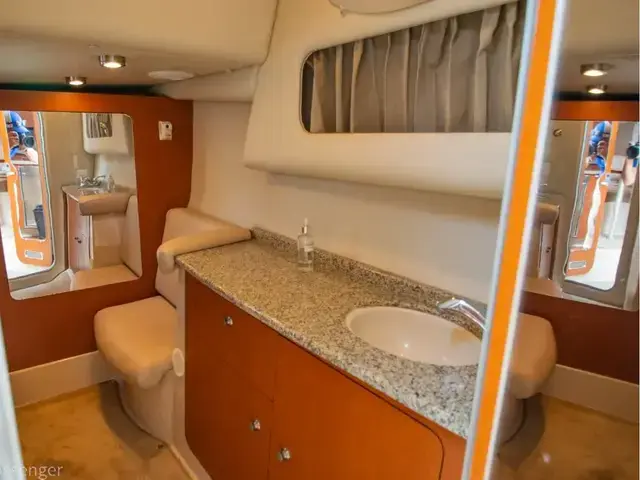 Chaparral 330 Signature