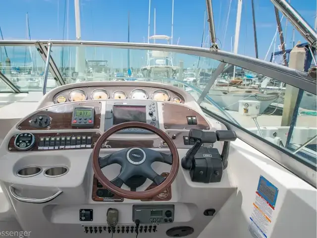 Chaparral 330 Signature