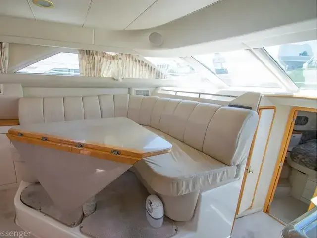 Sea Ray Sundancer 420