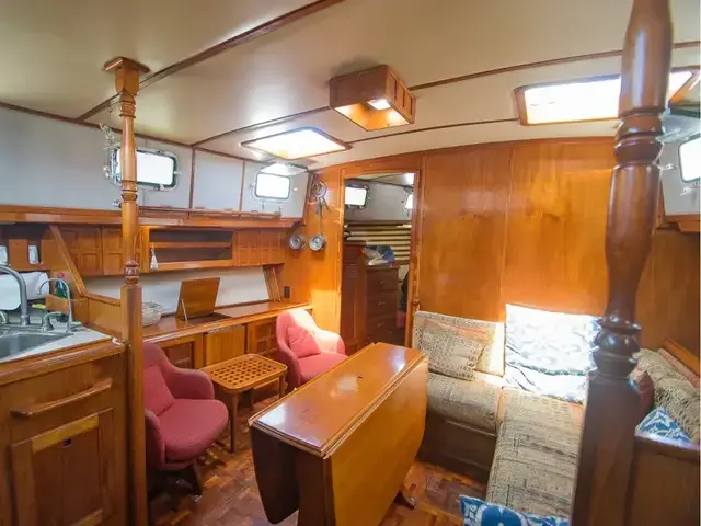 Endeavour 43 Ketch