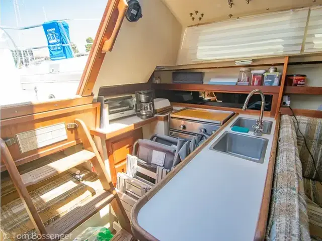 Catalina 30