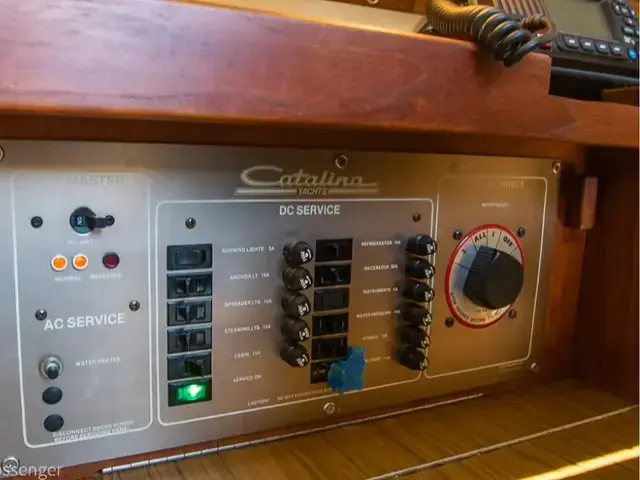 Catalina 30