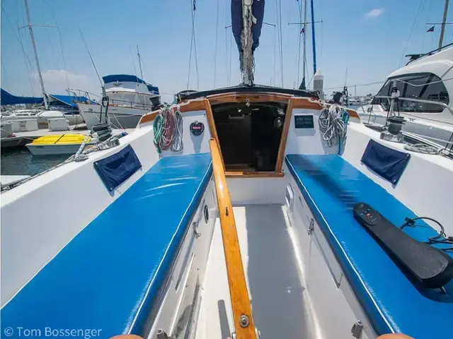 Catalina 30