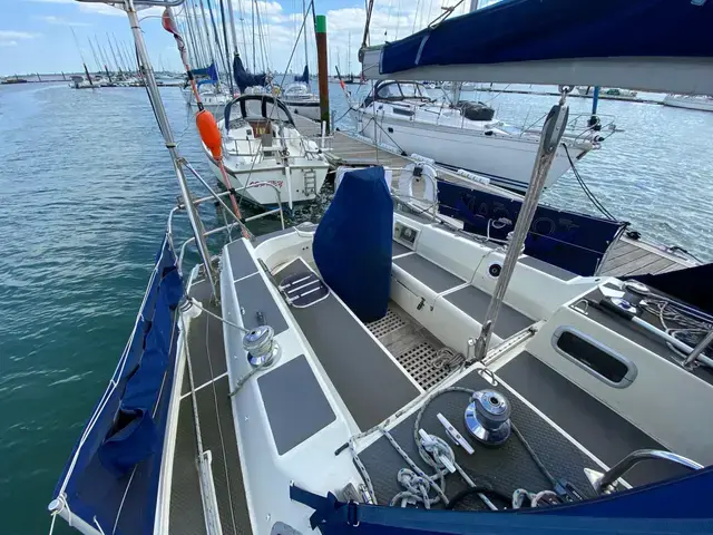 Westerly Falcon 34