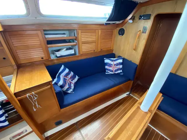 Westerly Falcon 34