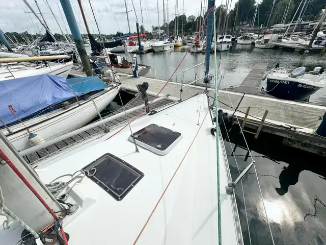 Beneteau First 29