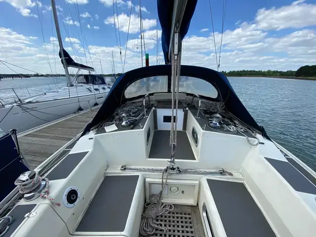 Westerly Falcon 34