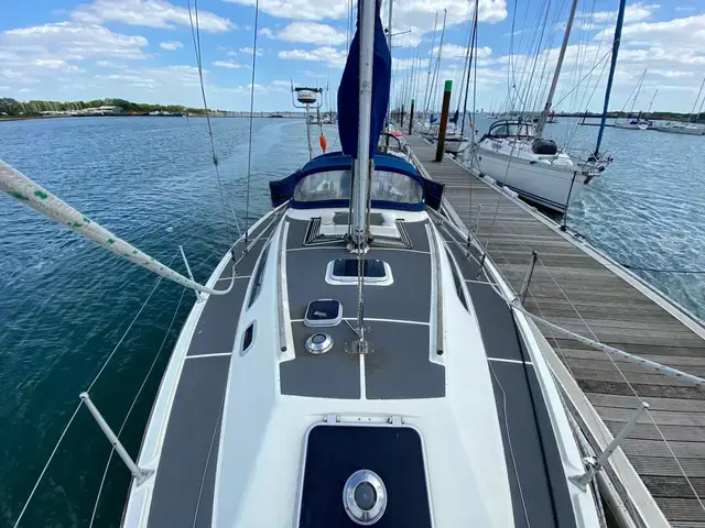 Westerly Falcon 34