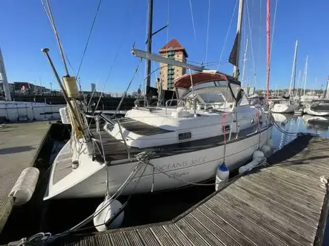 Beneteau Oceanis 36 Cc