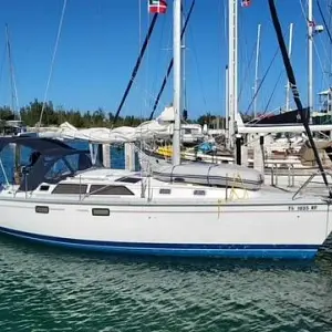 1993 Hunter 33.5