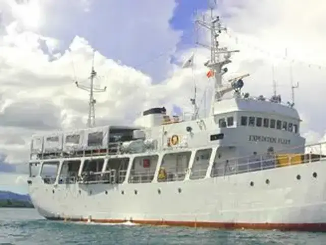 Narasaki Shipyard Expedition Dive Vessel 46m