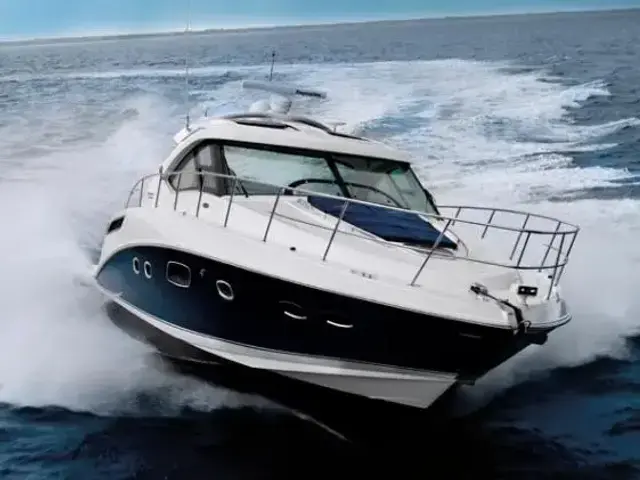 Sea Ray 475