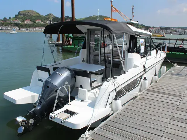 Jeanneau Merry Fisher 695 S2 for sale in United Kingdom for £72,000 (€85,631)