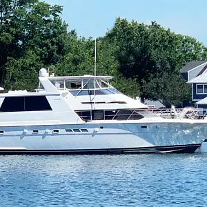 1996 Hatteras 52 Flybridge Motor Yacht