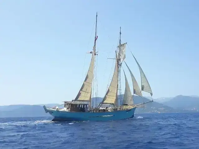 Abels Shipyard Replica Topsail Schooner