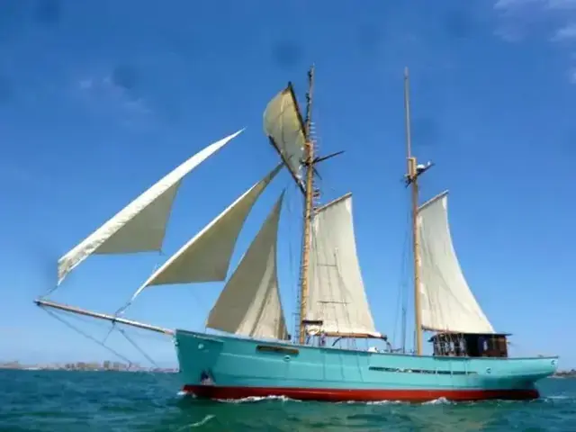 Abels Shipyard Replica Topsail Schooner