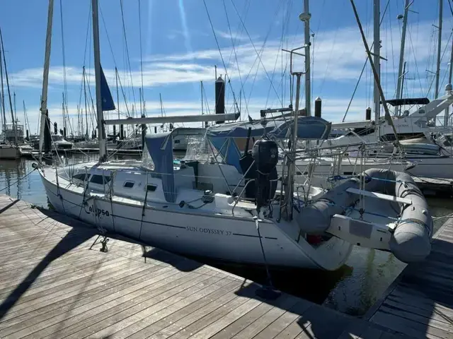 Jeanneau Sun Odyssey 37