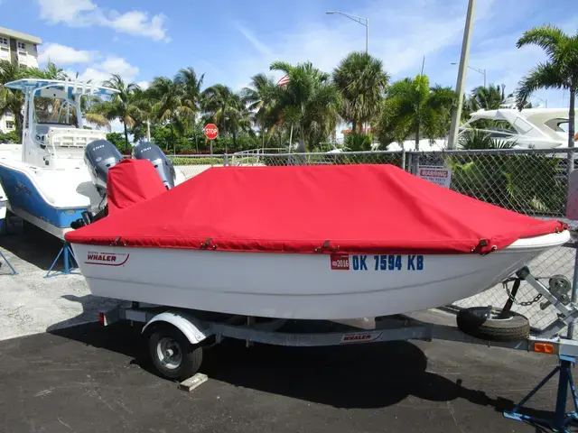 Boston Whaler 110 Tender