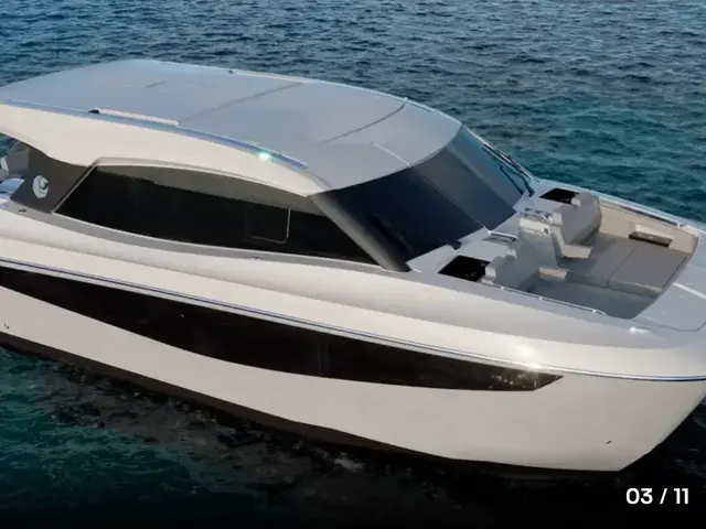 Aquila 42 Coupe